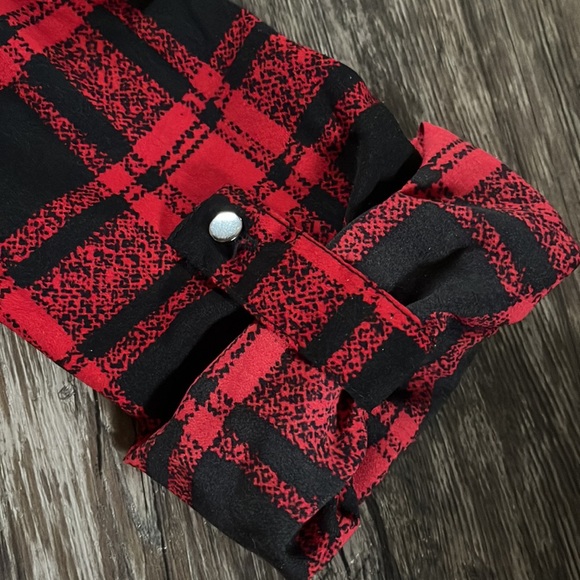 LE CHATEAU Black & Red Plaid Blouse - Picture 4 of 6